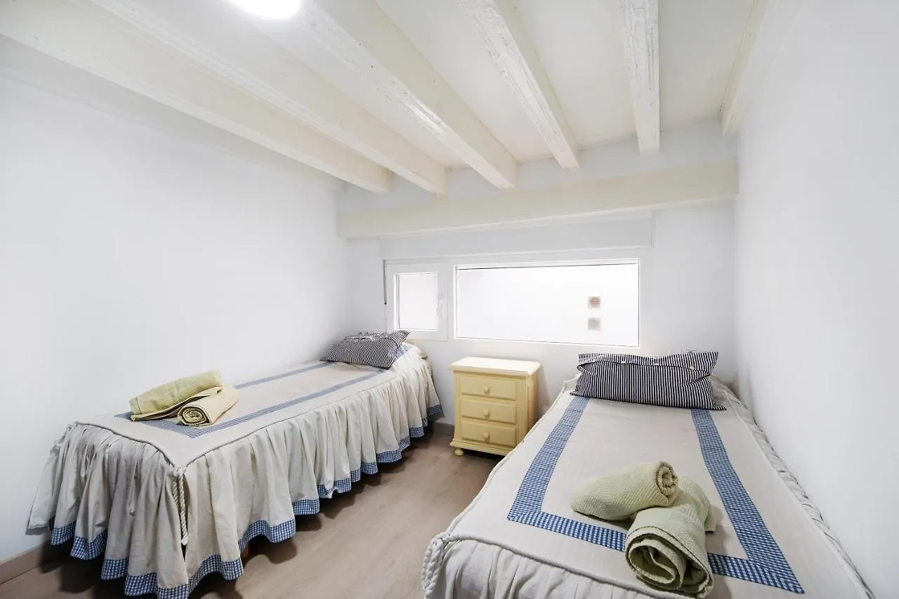 Piso Con Encanto 2 contacts